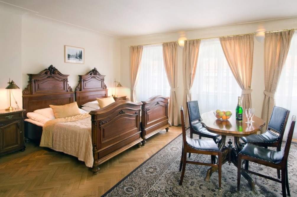 Hotel Waldstein Prague Luaran gambar