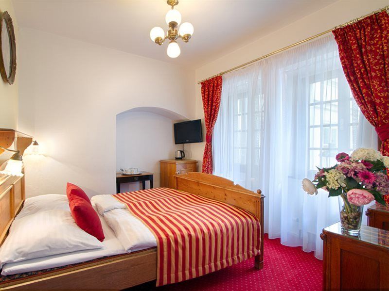 Hotel Waldstein Prague Luaran gambar
