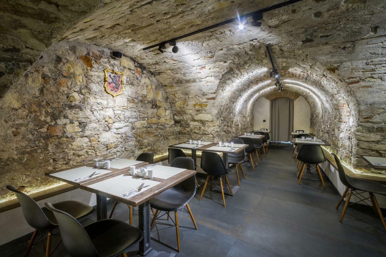 Hotel Waldstein Prague Luaran gambar