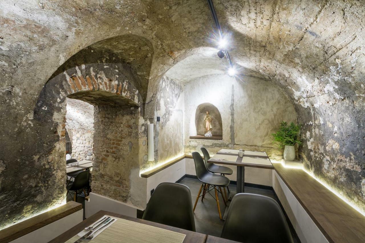 Hotel Waldstein Prague Luaran gambar